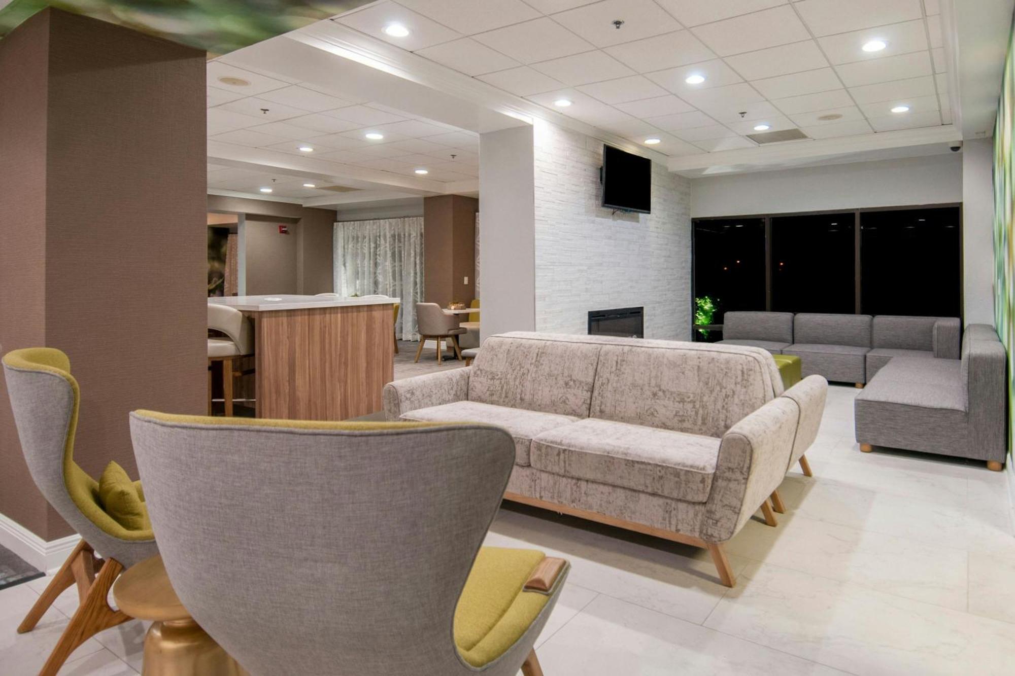 Four Points By Sheraton Alexandria Exterior foto